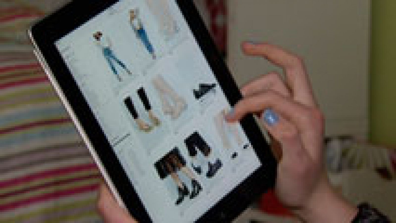 Más del 50% de las personas que ha comprado ropa en el último año lo ha hecho a través de internet