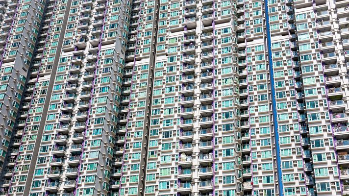 Telediario 1 - 120.000 euros por un piso de 12 metros cuadrados