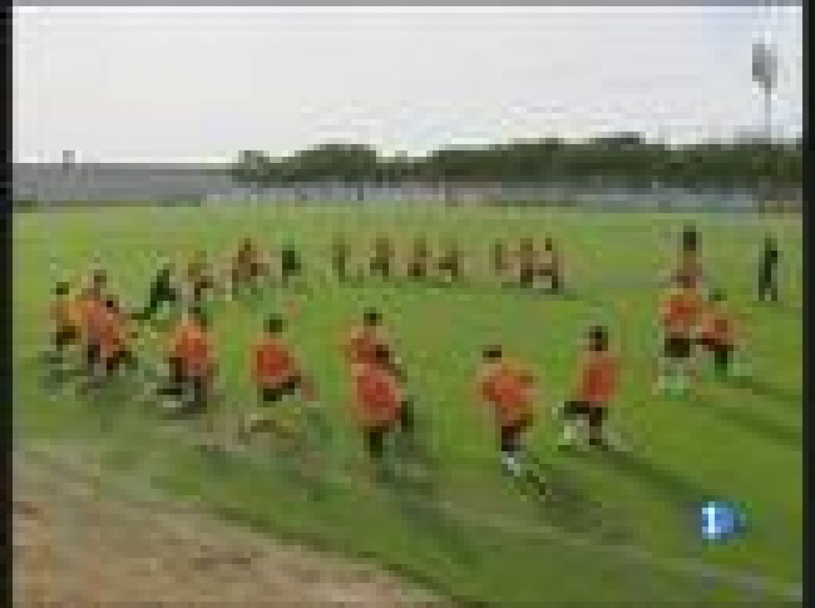 El Valencia recibe al Atlético de Madrid, en uno de los mejores duelos de la jornada.