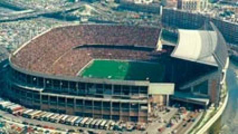 El estadio Vicente Calderón cumple cincuenta años