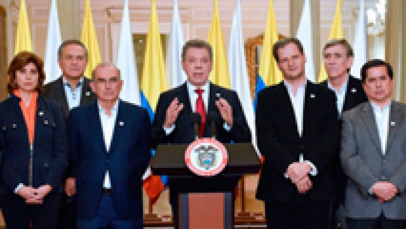 Santos reconoce la derrota y asegura que seguirá buscando la paz con las FARC