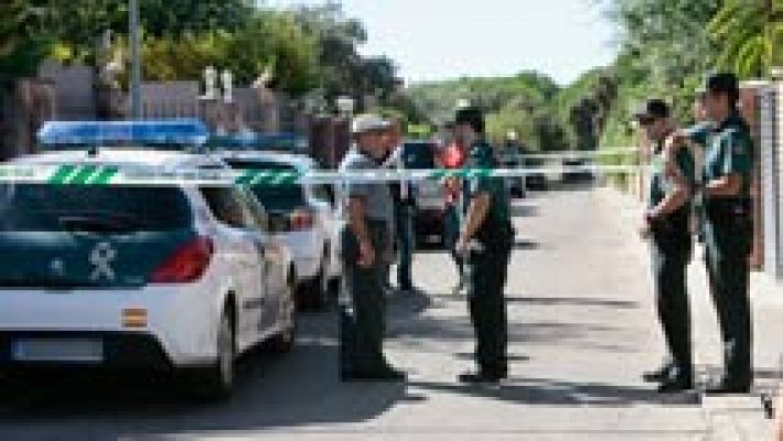 Telediario 1 - El presunto asesino de la familia de Pioz, en Guadalajara, es un sobrino "violento e inestable"