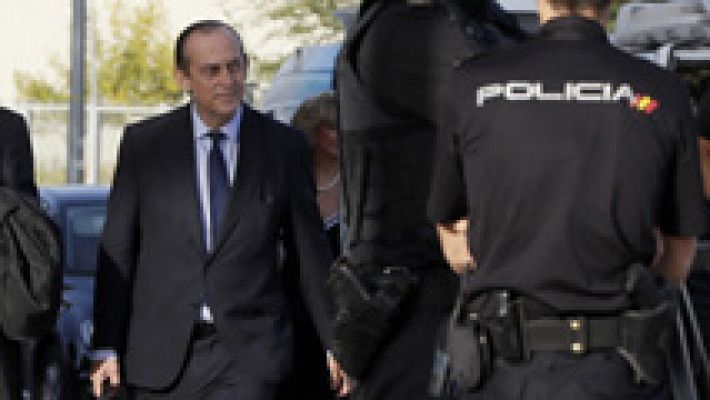 Telediario 1 - Quinta sesión del juicio por las tarjetas opacas de Caja Madrid