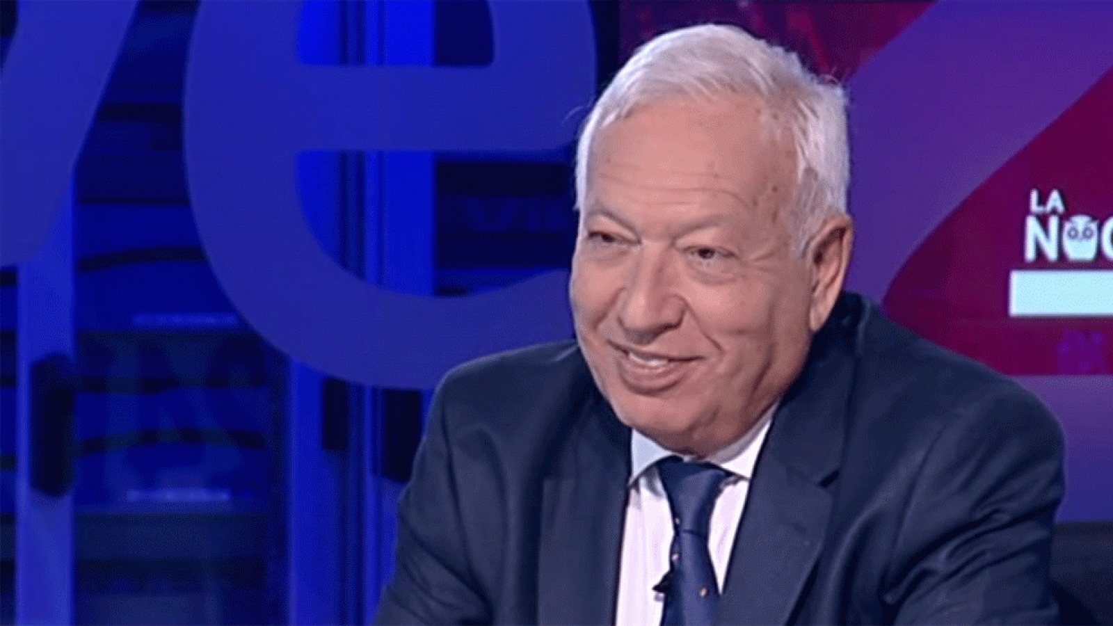 Margallo: "Pondré la bandera en Gibraltar mucho antes de lo que Picardo cree" - La noche en 24h | Ver