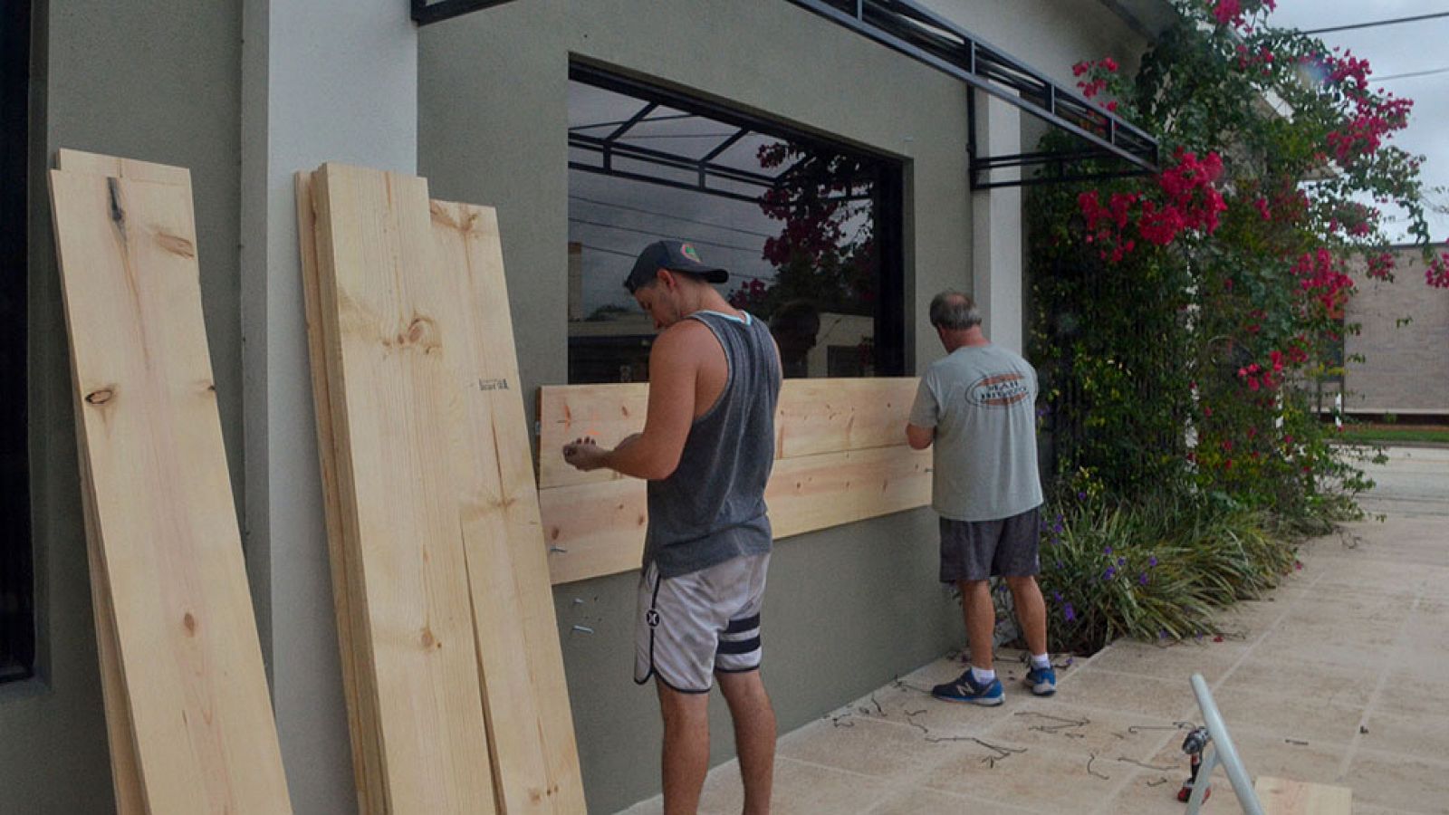 Informativo 24h: Florida decreta el estado de emergencia ante la llegada del devastador huracán Matthew | RTVE Play