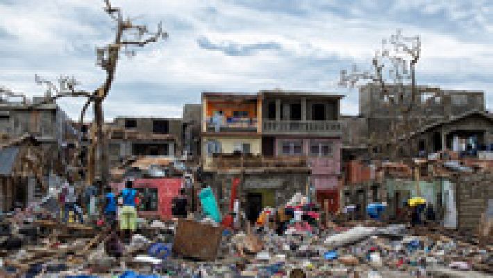 Ya son casi 900 las víctimas en Haití por el huracán Matthew