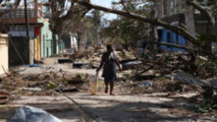 El huracán Matthew deja al menos 877 muertos en Haití