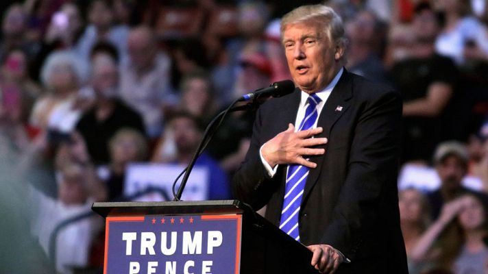 Telediario 1 - Trump, tras la difusión de sus declaraciones machistas: "Hay cero posibilidades de que vaya a renunciar"