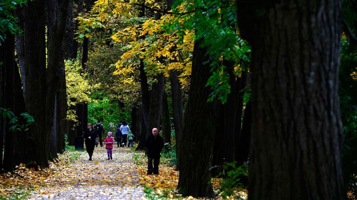 El tiempo - Chubascos o tormentas fuertes en Baleares y viento fuerte en Ampurdán