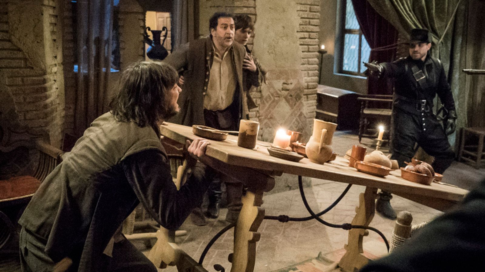 Águila Roja - Promo capítulo 114 - "Ya no hay secretos"