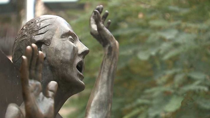 La mitad invisible - La plaça del diamant - Mercé Rodoreda