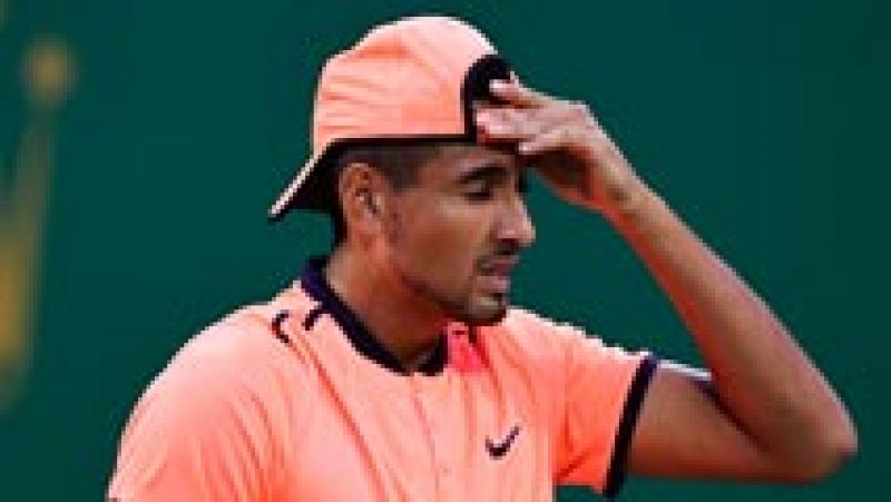 Kyrgios la monta en Shanghai y recrimina al pblico que le abuchee