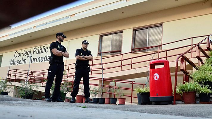 Telediario 1 - La madre de la niña agredida en un colegio de Palma de Mallorca estudia denunciar al centro