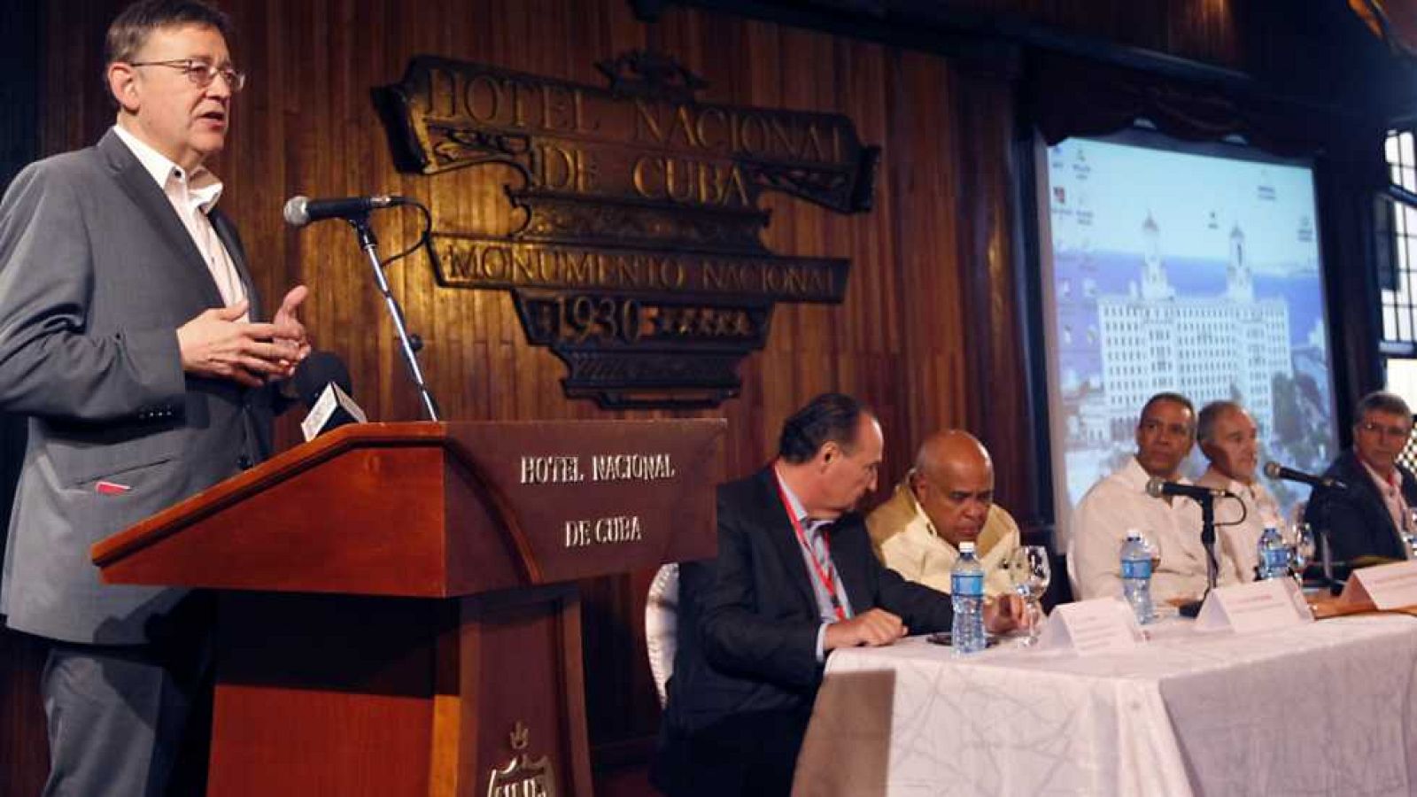 L'Informatiu - Comunitat Valenciana - 14/10/16 - ver ahora