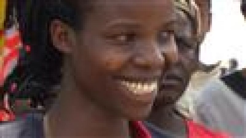  Uganda - Matrimonios infantiles en el corazón de Africa