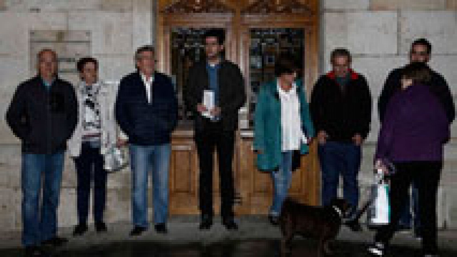 Telediario 1: El Ayuntamiento de Alsasua condena la agresión a dos guardias sin el apoyo de UPN y EH Bildu | RTVE Play
