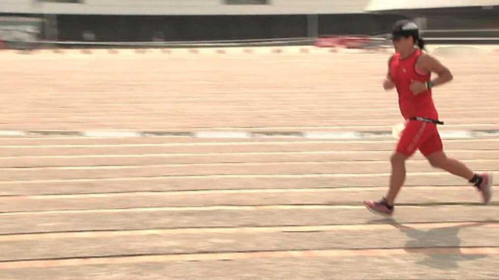 Mujer y deporte - Triatleta: Alejandra Sevilla - ver ahora ahora