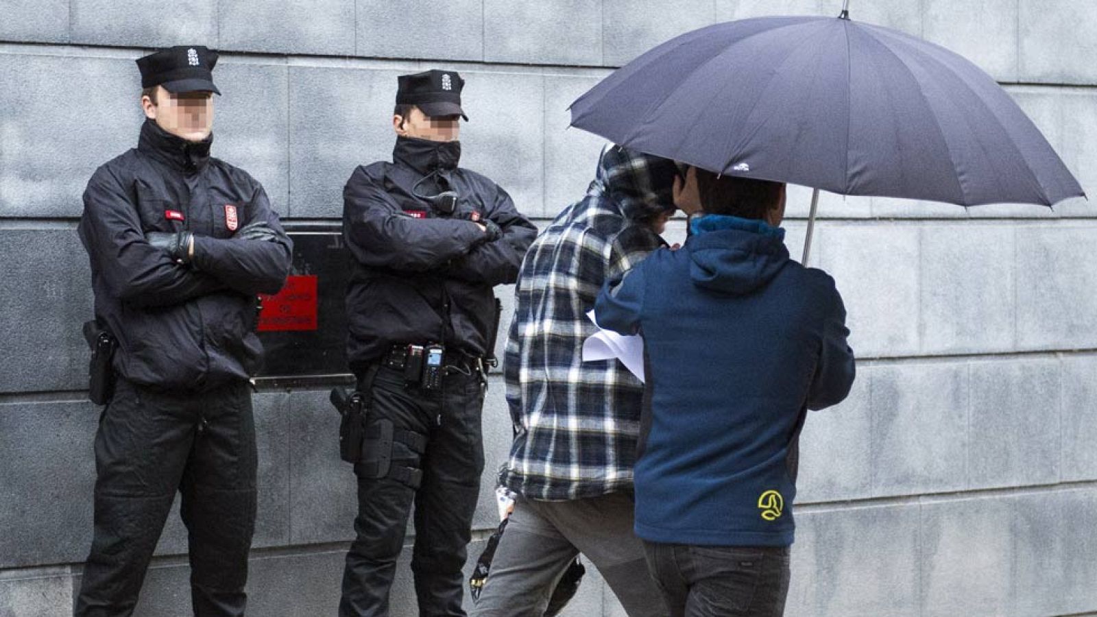 Fernández Díaz ve la agresión en Alsasua como "delito de odio" y no como 'kale borroka'