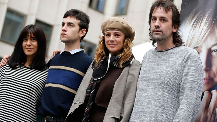 Telediario 1 - 'La próxima piel', una película sobre personas desaparecidas que ahonda en la identidad y la impostura