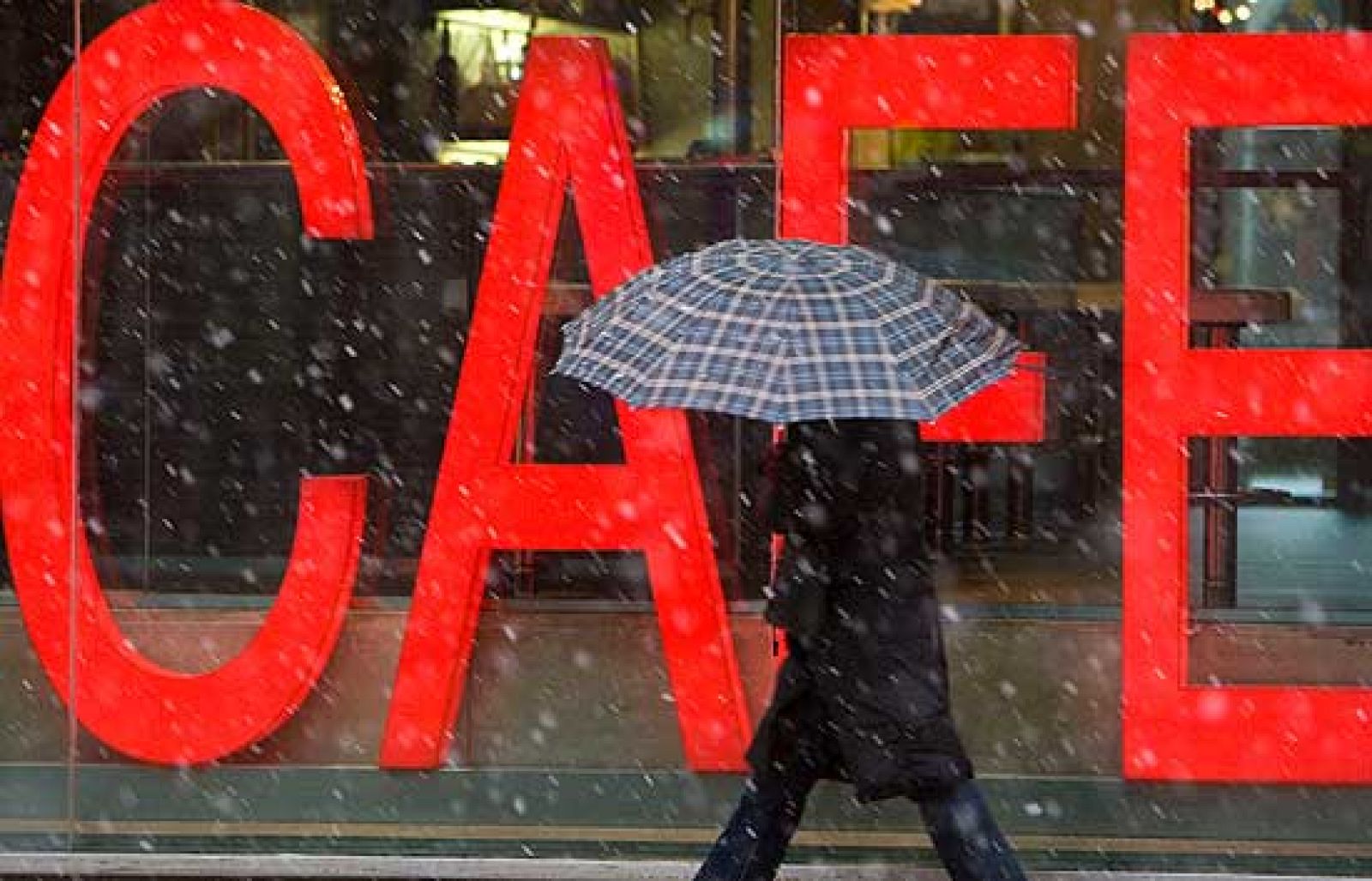 Cuatro comunidades, en alerta por nieve