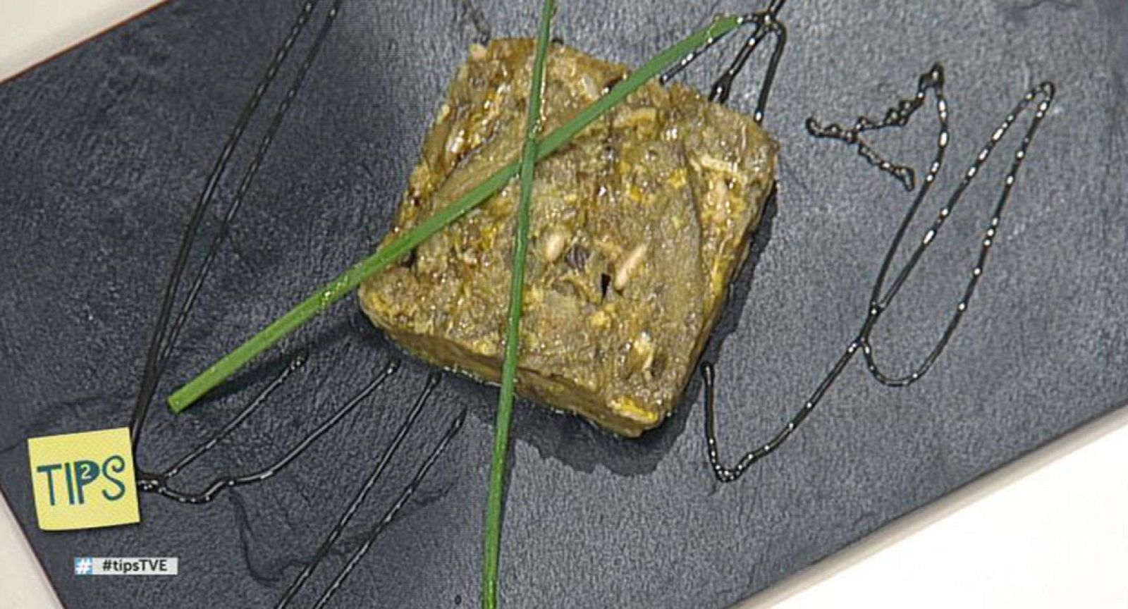 RTVE Cocina: Berenjenas asadas con salsa de miel | RTVE Play