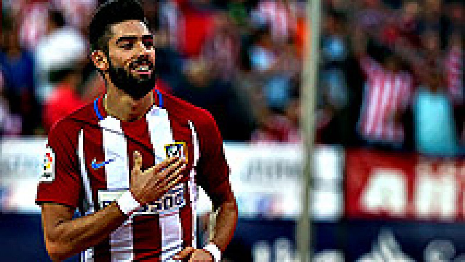 El extremo belga Yannick Carrasco ha ampliado el contrato que le une al Atlético de Madrid dos años más, por lo que seguirá de rojiblanco hasta 2022, según ha anunciado el equipo madrileño en su web.