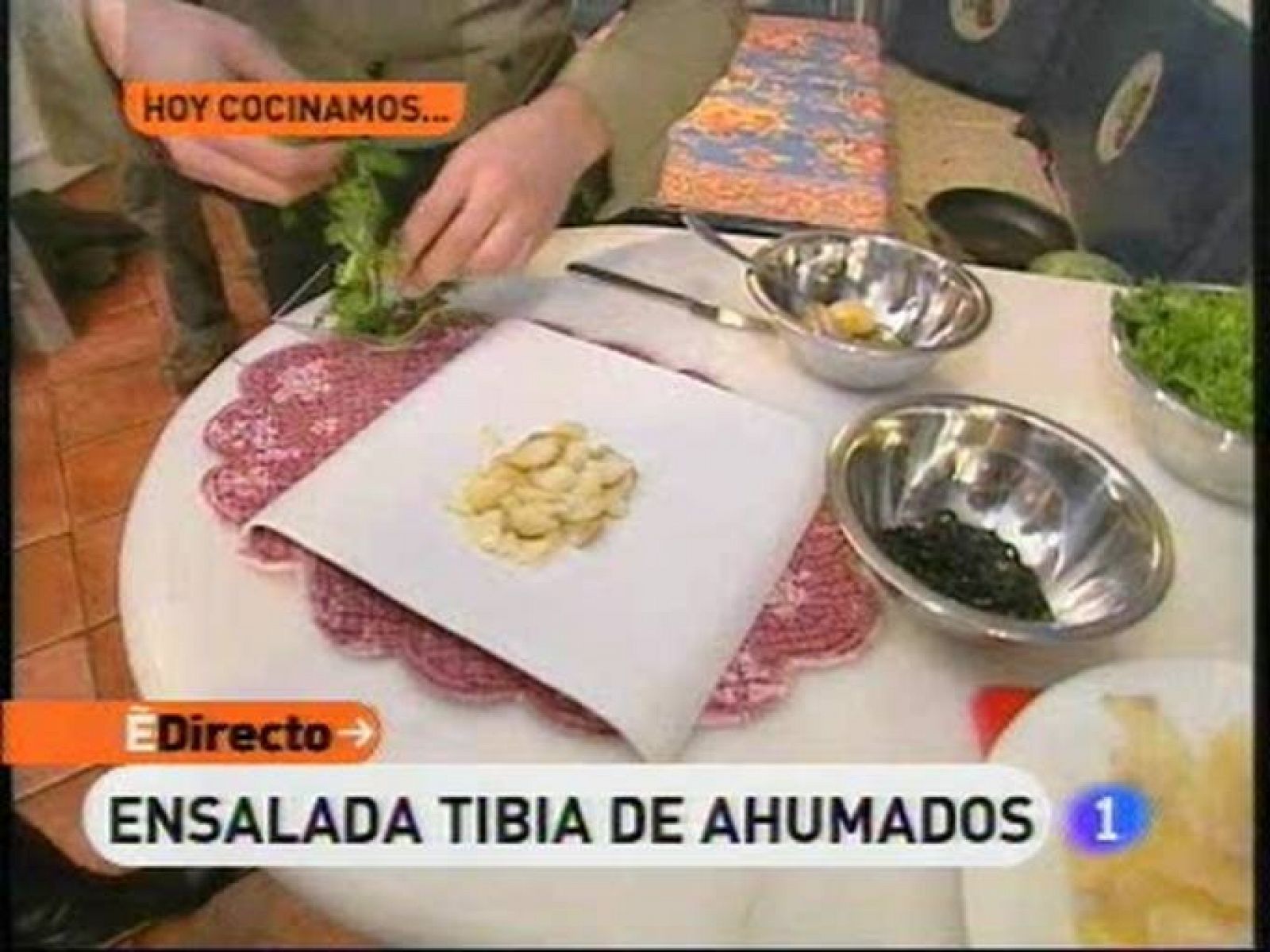 RTVE Cocina: Ensalada tibia de ahumados | RTVE Play