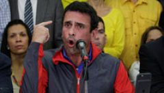 Capriles denuncia un golpe de Estado en Venezuela