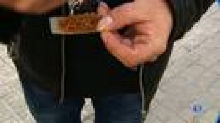 L'Informatiu - Pla de la Generalitat per aturar el consum de tabac d'embolicar entre els joves de 12 a 14 anys