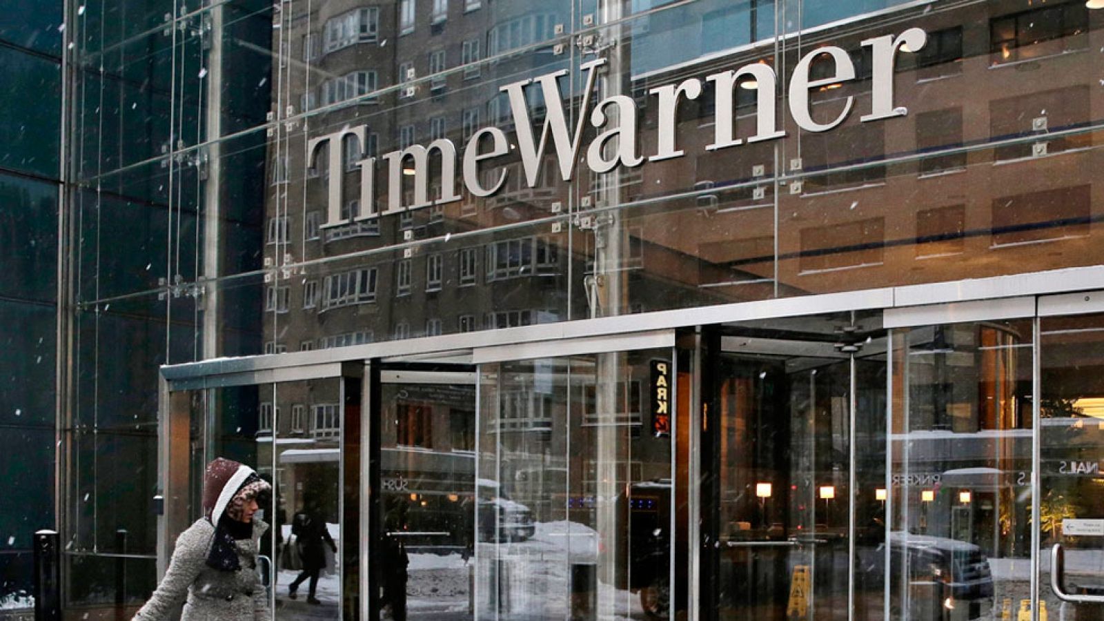 AT&T compra Time Warner por 79.000 millones de euros | Ver