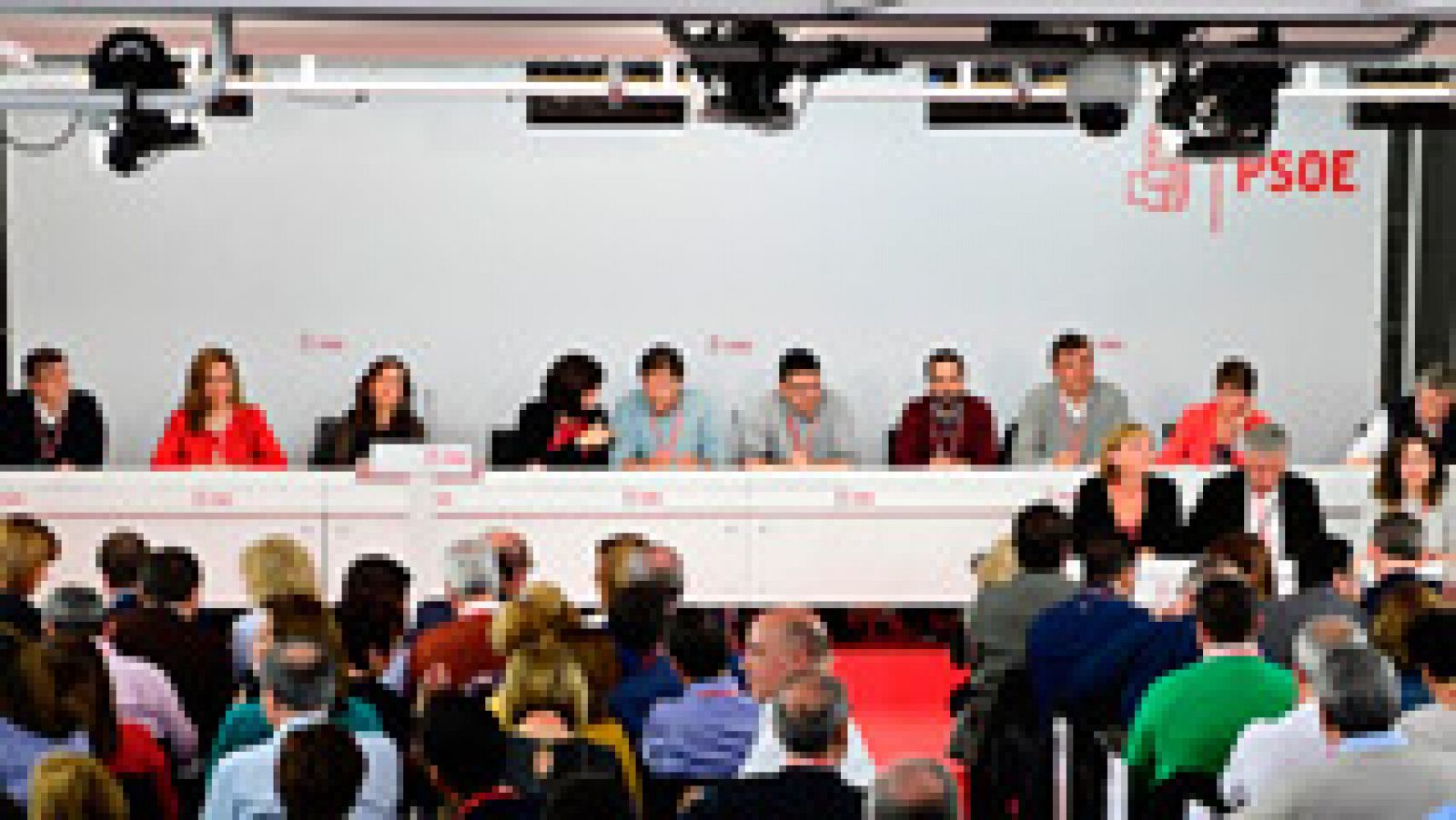 Telediario 1: El PSOE se abstendrá en la investidura de Rajoy | RTVE Play