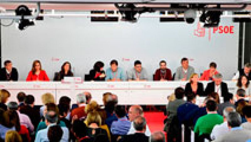 El Comité Federal del PSOE aprueba la abstención en la segunda vuelta