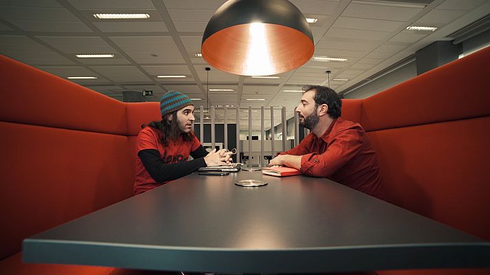 El cazador de cerebros - El exhacker Chema Alonso nos habla de big data y seguridad