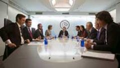 Rajoy ve posible llegar a acuerdos con el PSOE si hay "voluntad política"