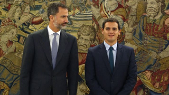 Rivera cree que será una legislatura "fructífera" si PP y PSOE se suman a acuerdos