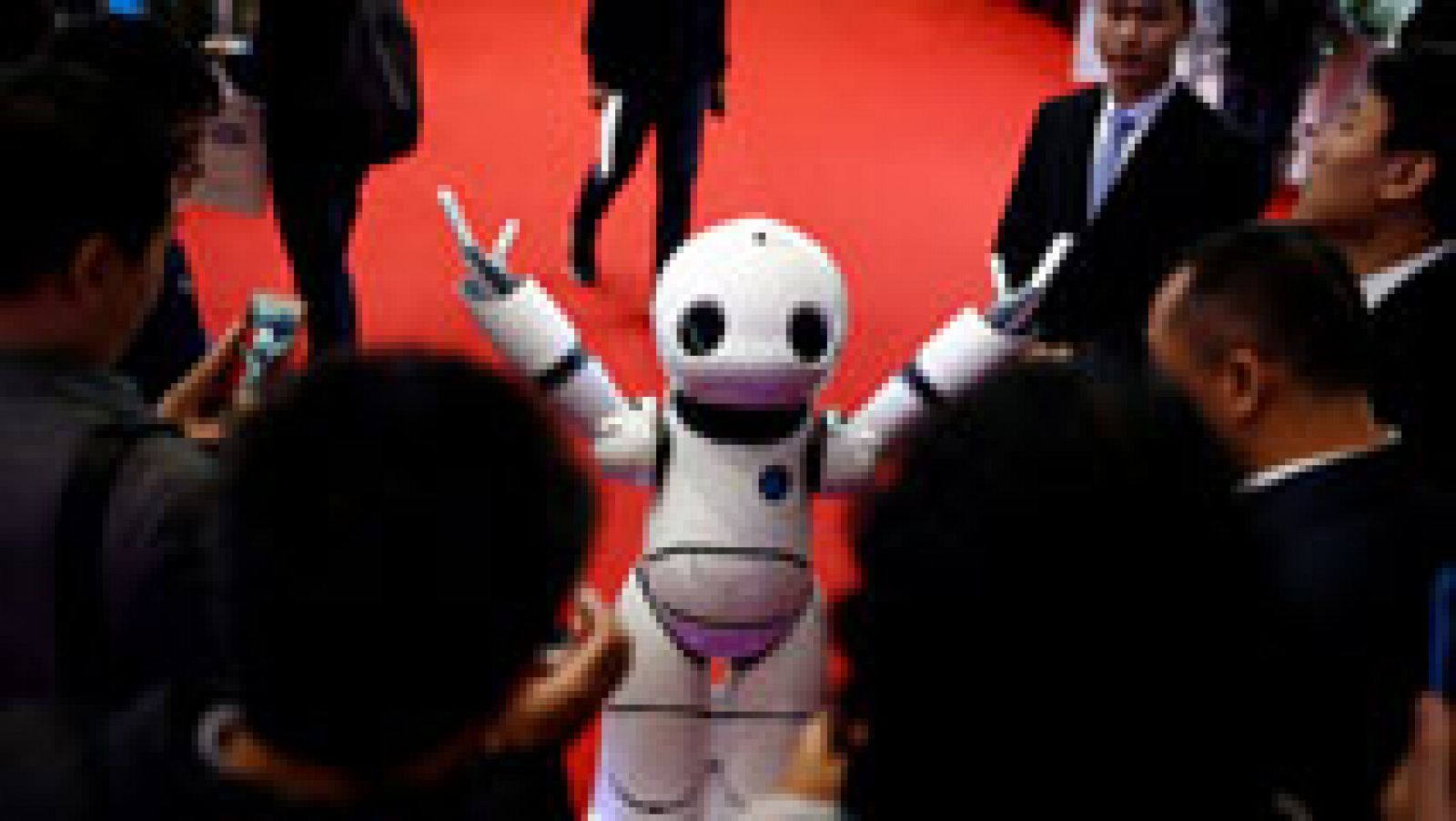 Telediario 1: Los últimos modelos de robots se dan cita en Pekín | RTVE Play