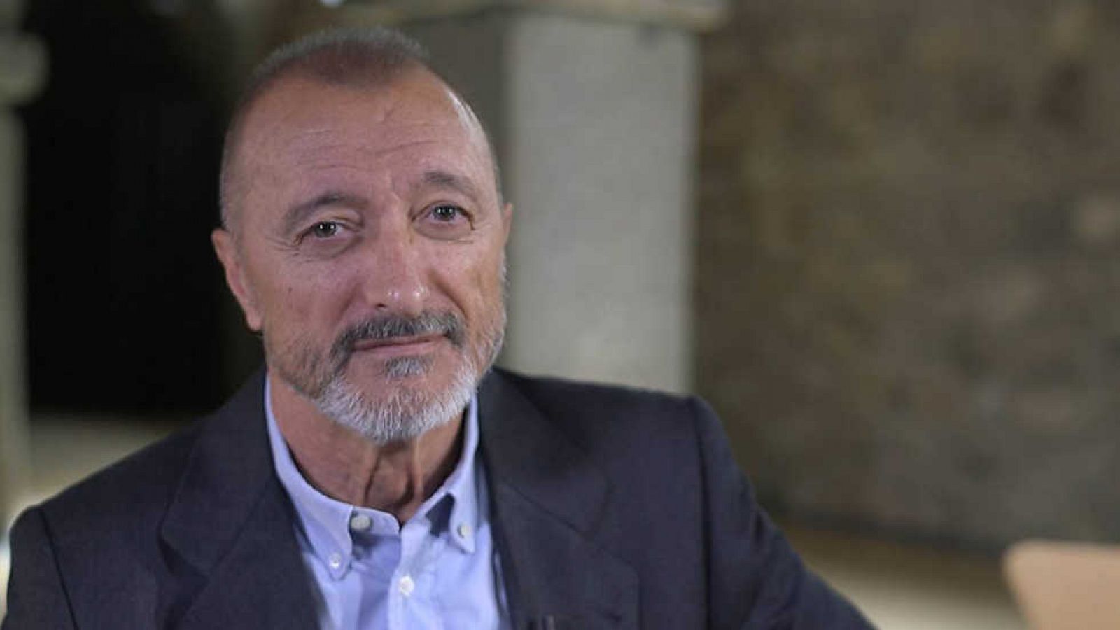 Página Dos - Arturo Pérez-Reverte - ver ahora