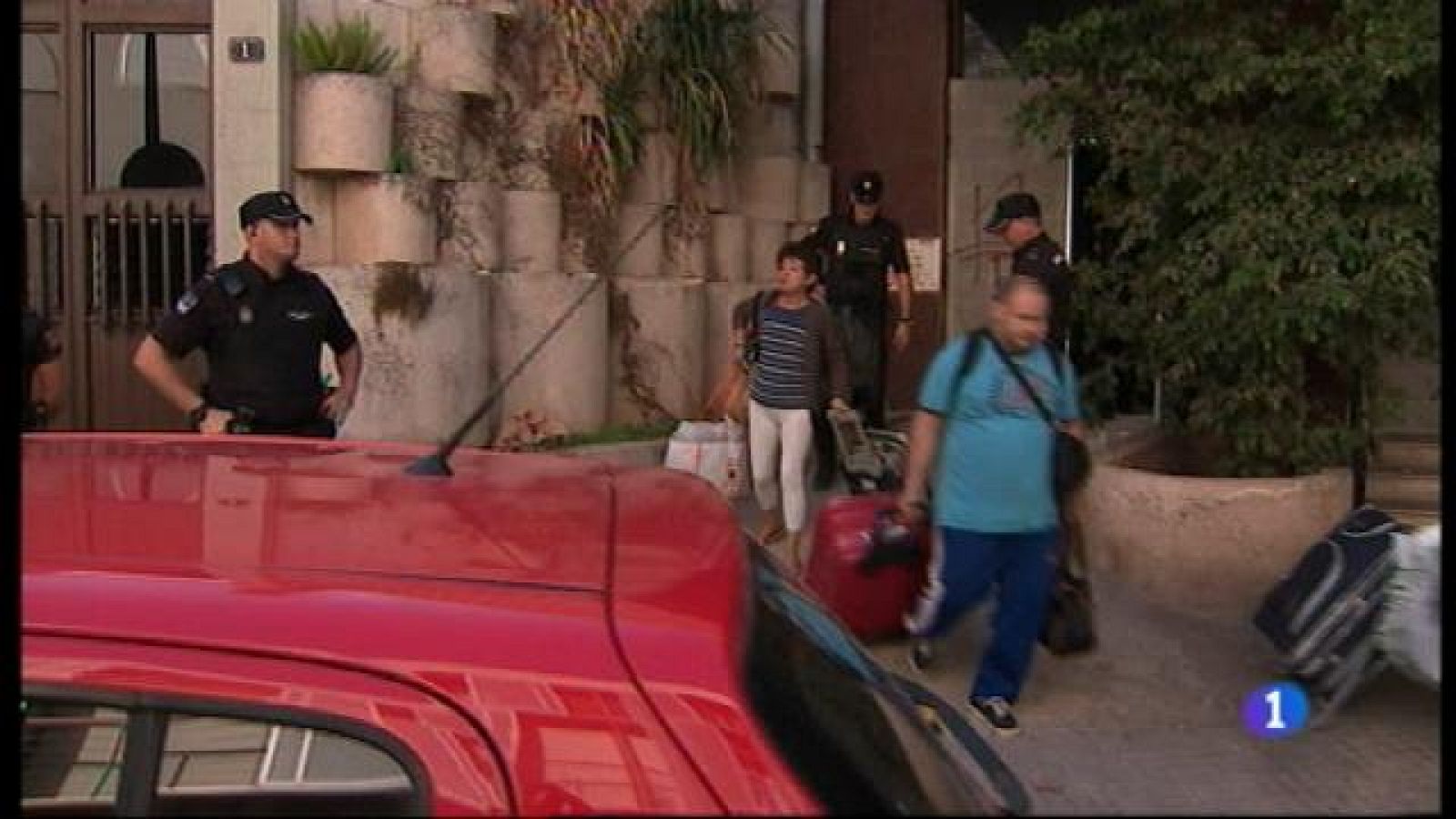 Dessallotjament dels ocupes de la residència de Sa Nostra