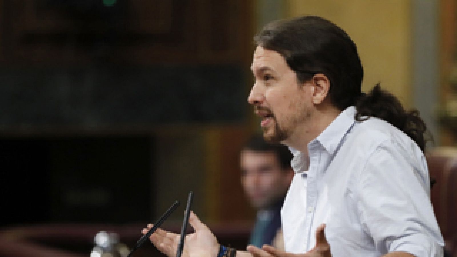 Telediario 1: PSOE, Podemos y Ciudadanos mantienen su pulso para liderar la oposición | RTVE Play