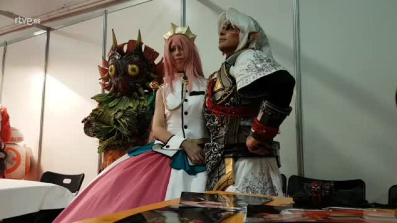 Aprendiendo con TWIN cosplay