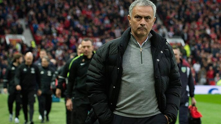 Telediario 1 - El Barça se aloja en el hotel de Mourinho