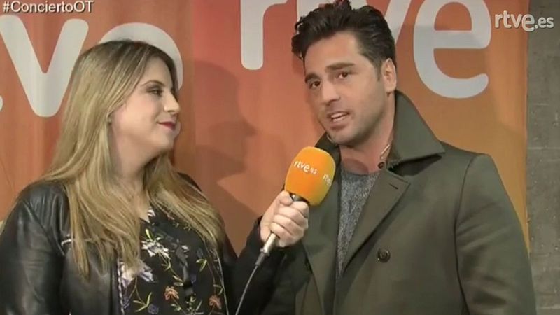 El cantante c�ntabro nos cuenta en exclusiva que est� mejor del peque�o susto que se peg� hace unos d�as y que podr� cantar en el concierto de esta noche.