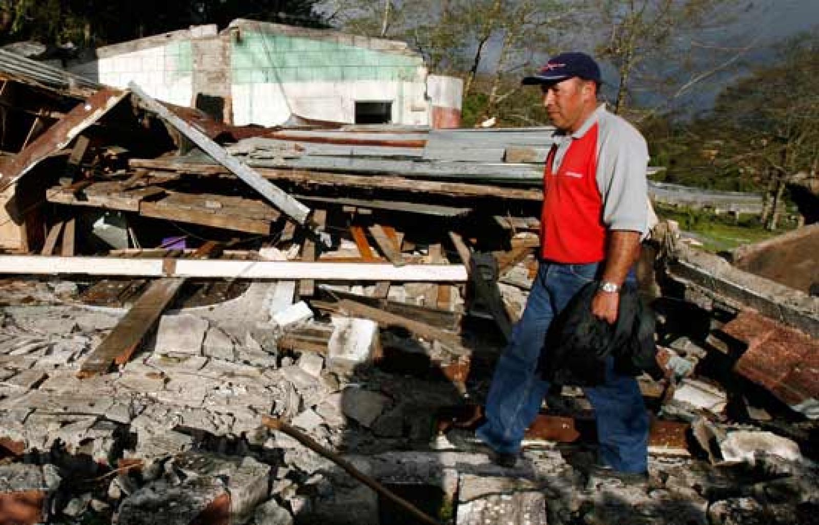 Al menos cuatro muertos por un terremoto en Costa Rica | Ver
