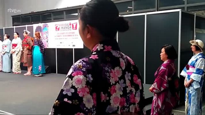  - Kimonos en el Salón del Manga