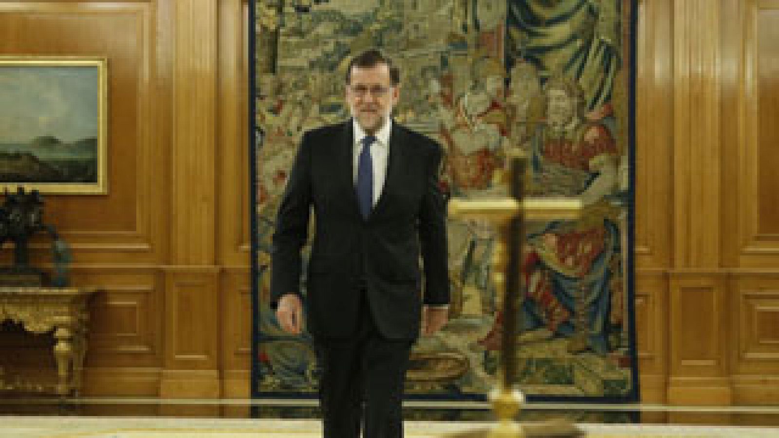 Telediario 1: Rajoy prescinde de Fernández-Díaz, García Margallo y Morenés y mantiene a Santamaría como vicepresidenta | RTVE Play