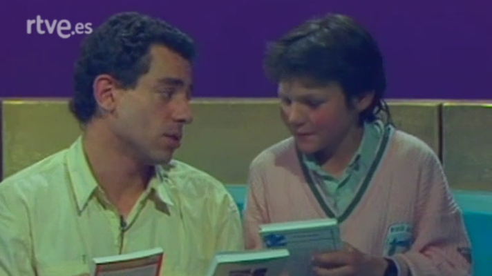 Un cesto lleno de libros - La aventura del tiempo