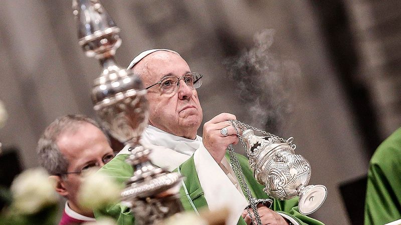El papa ve hipócrita la cárcel como única opción y pide "clemencia" para algunos presos