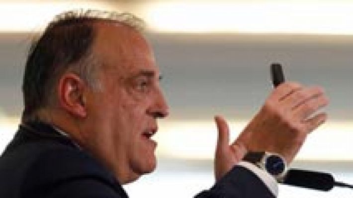 Tebas: "Me duele moralmente la situación con el Barcelona"