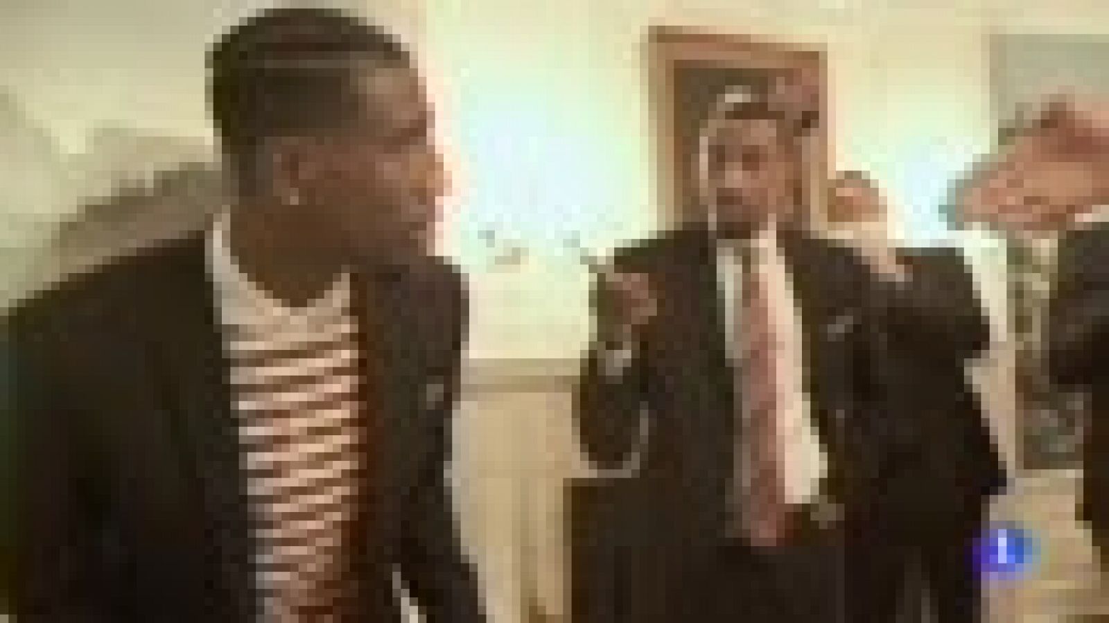 Los Cavaliers hacen 'el maniquí' en la Casa Blanca | Ver