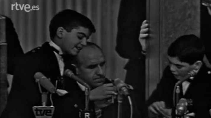 Especiales de Navidad - Primera retransmisión del sorteo extraordinario de Navidad